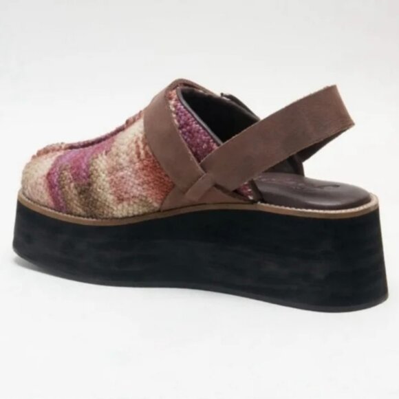 Free People Astro Platform Mules in Red Plaid Size 9 NWT - Picture 8 of 13